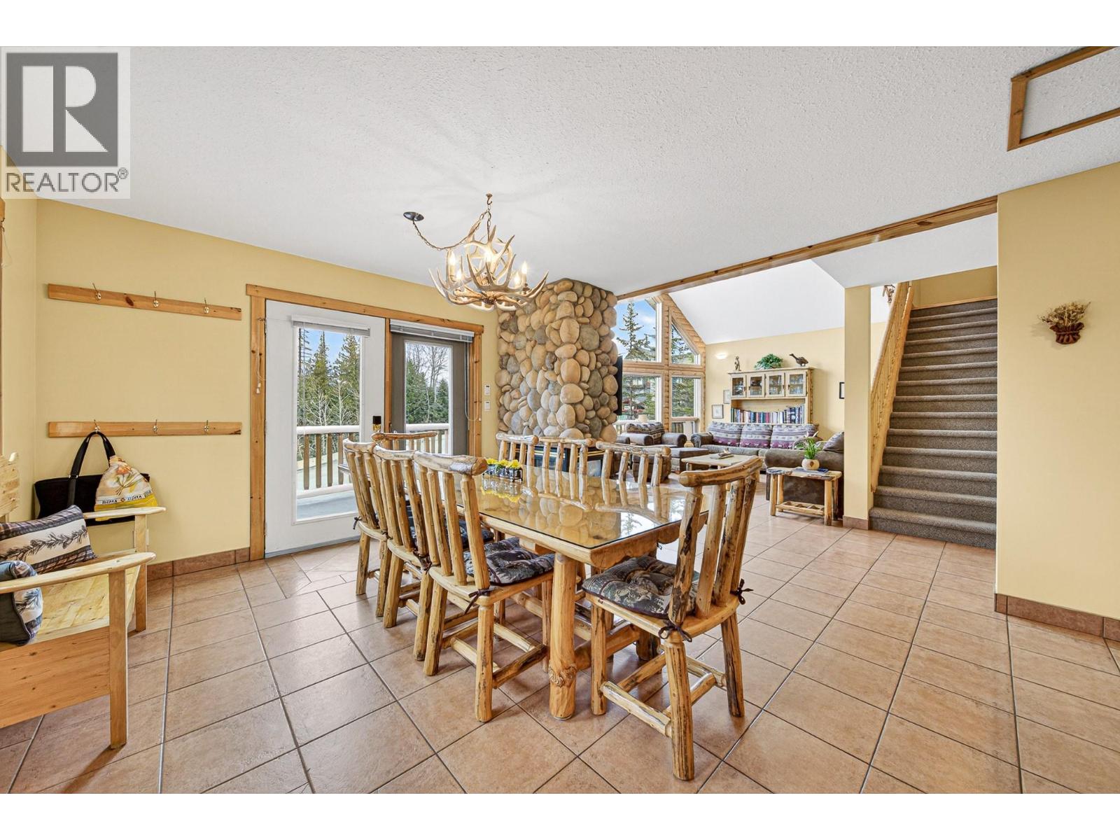 5267 HIGHLINE DRIVE - 22