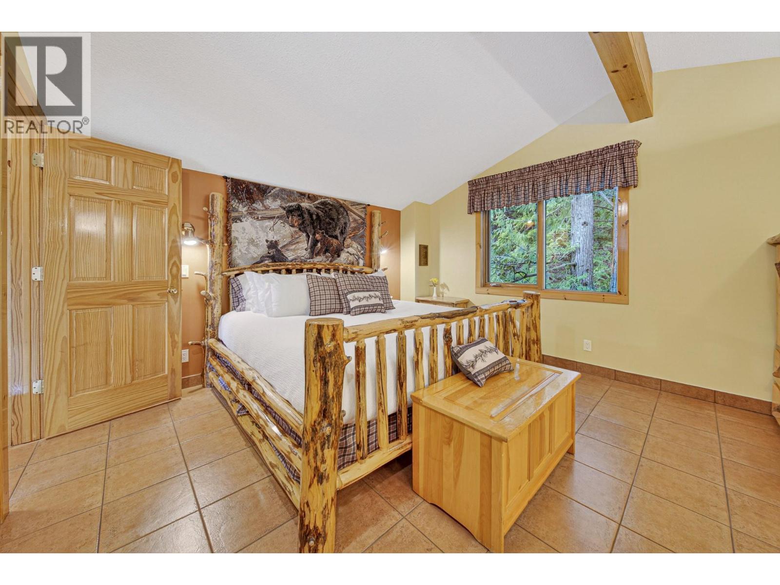 5267 HIGHLINE DRIVE - 54