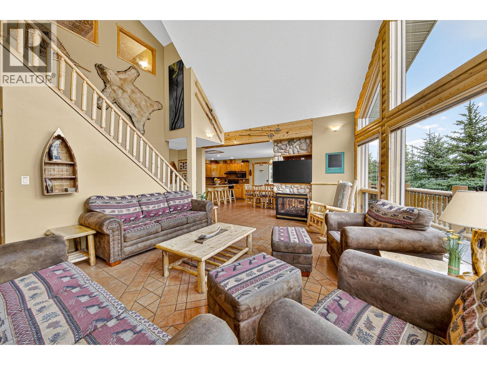 5267 HIGHLINE DRIVE - 17