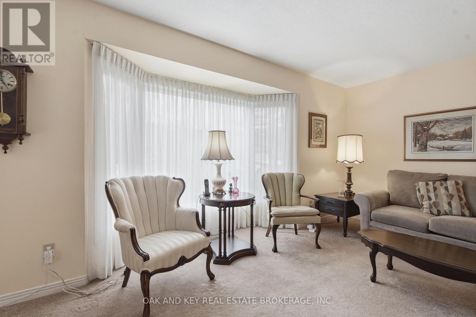 133 FAIRLANE AVENUE - 10