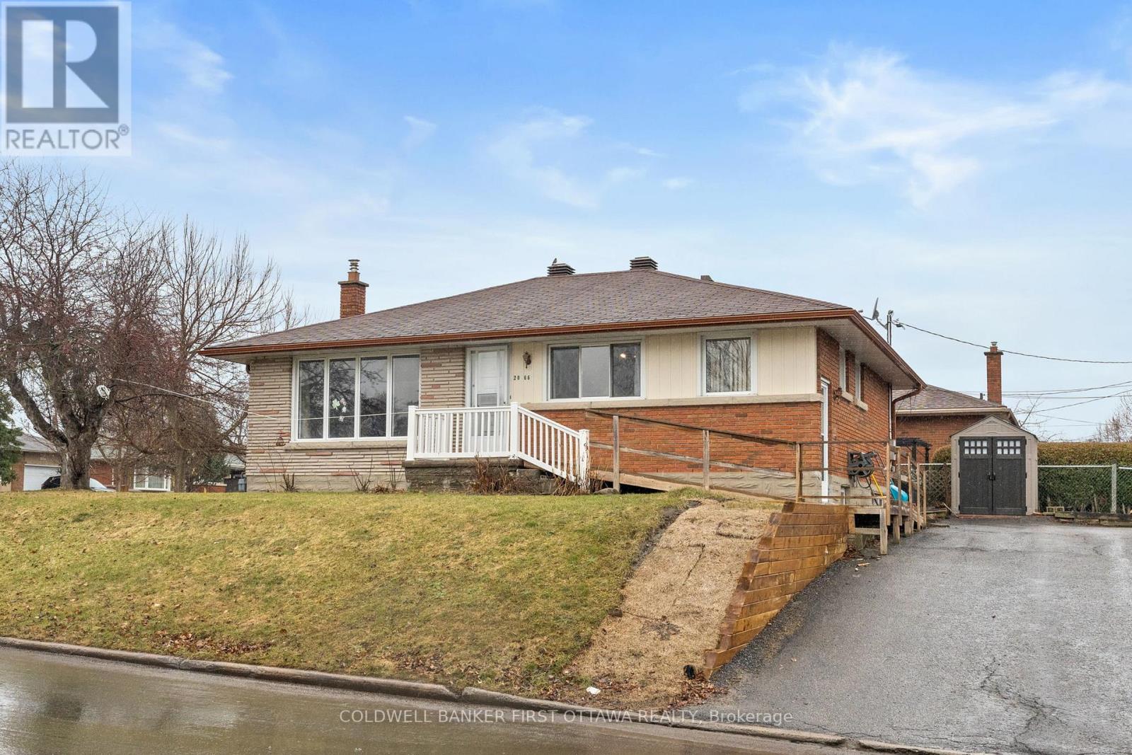 Fully accessible ramp to front & side door