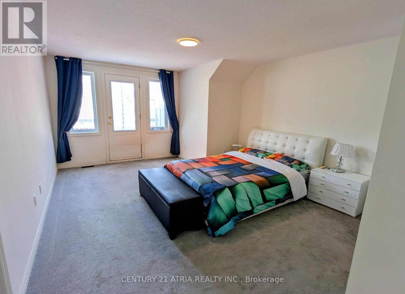 8 MCALISTER AVENUE - 17