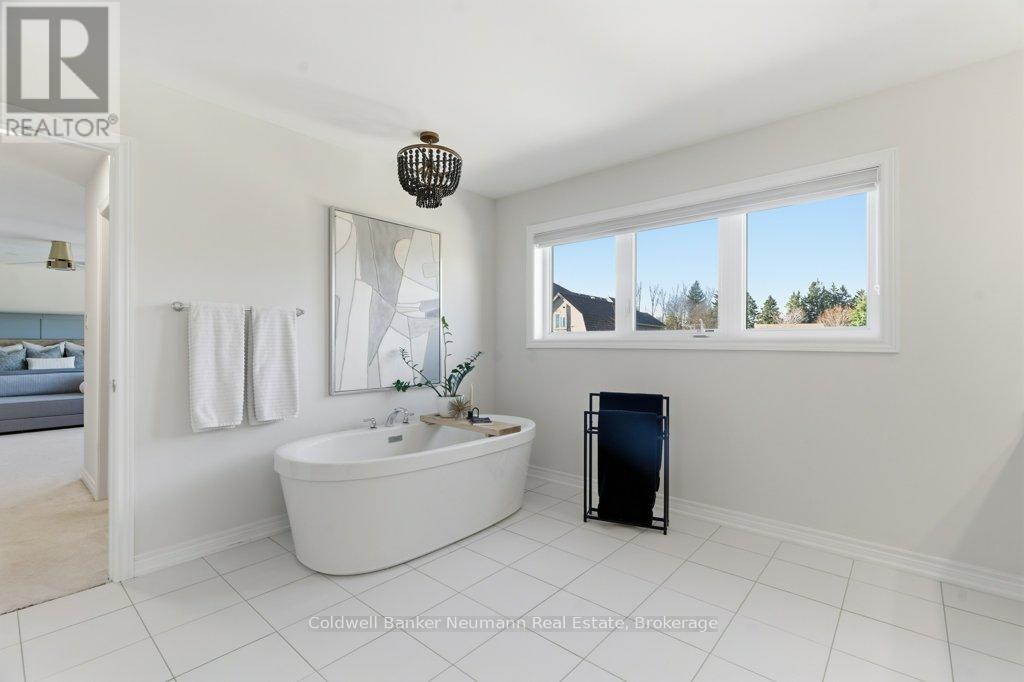 Primary Ensuite