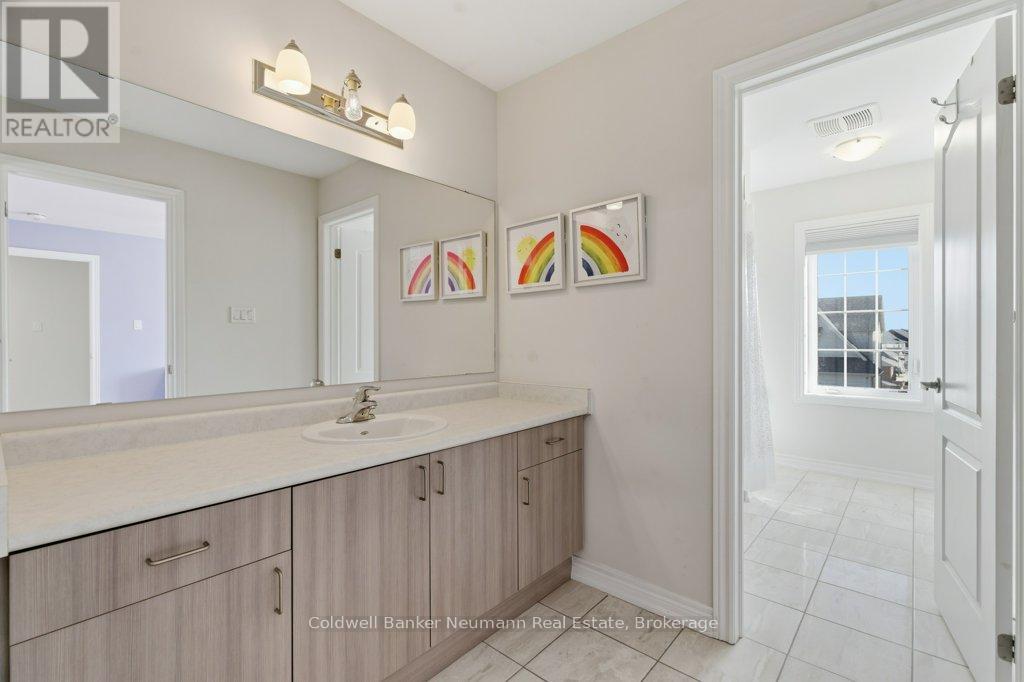 Second floor jack & jill bathroom 2