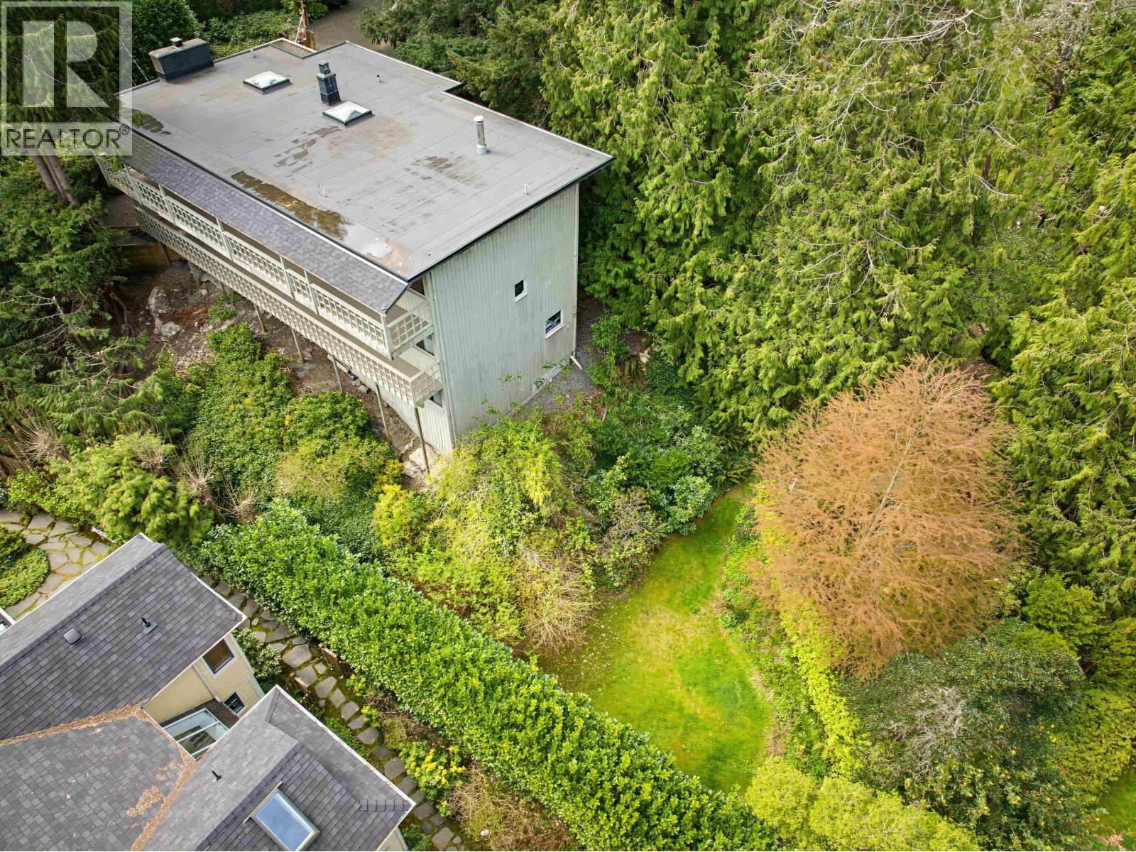 4891 WATER LANE, West Vancouver
