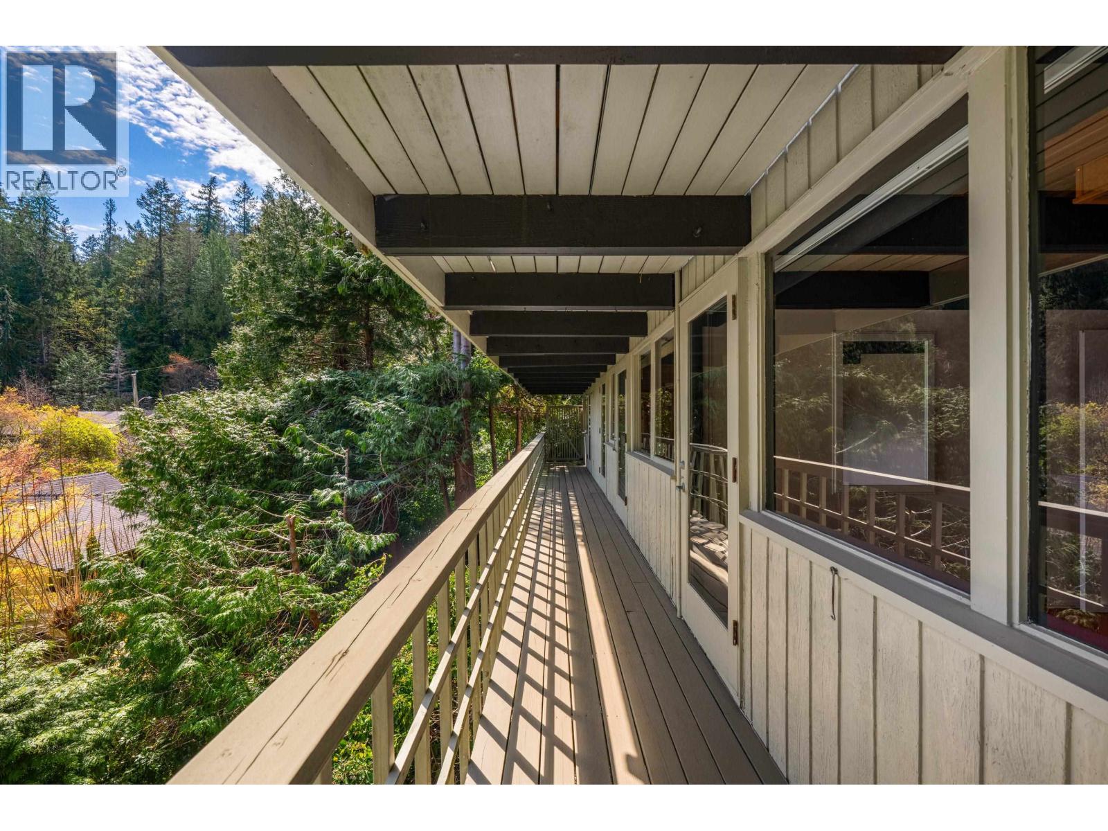 4891 WATER LANE, West Vancouver