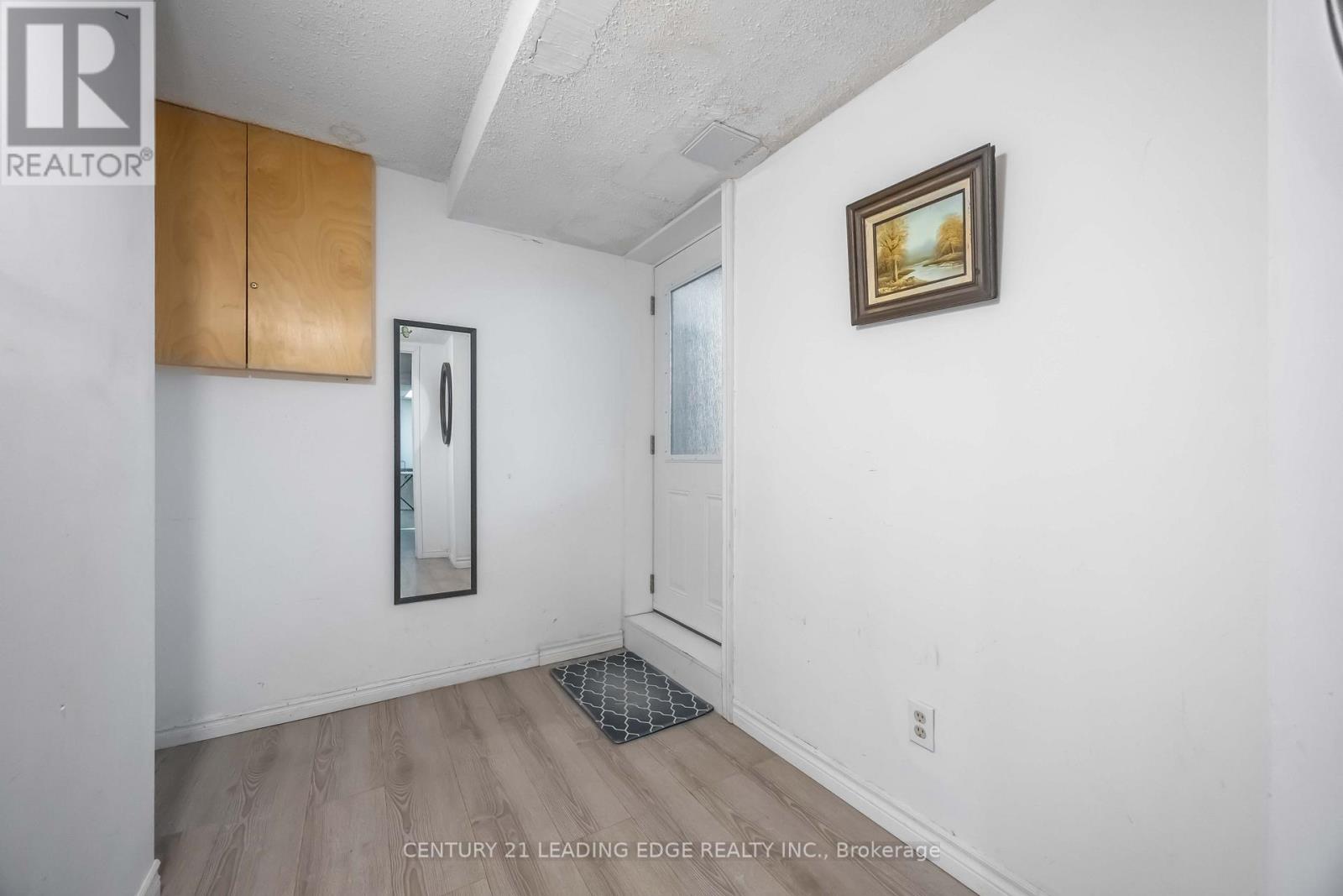 58 GROVER DRIVE - 39
