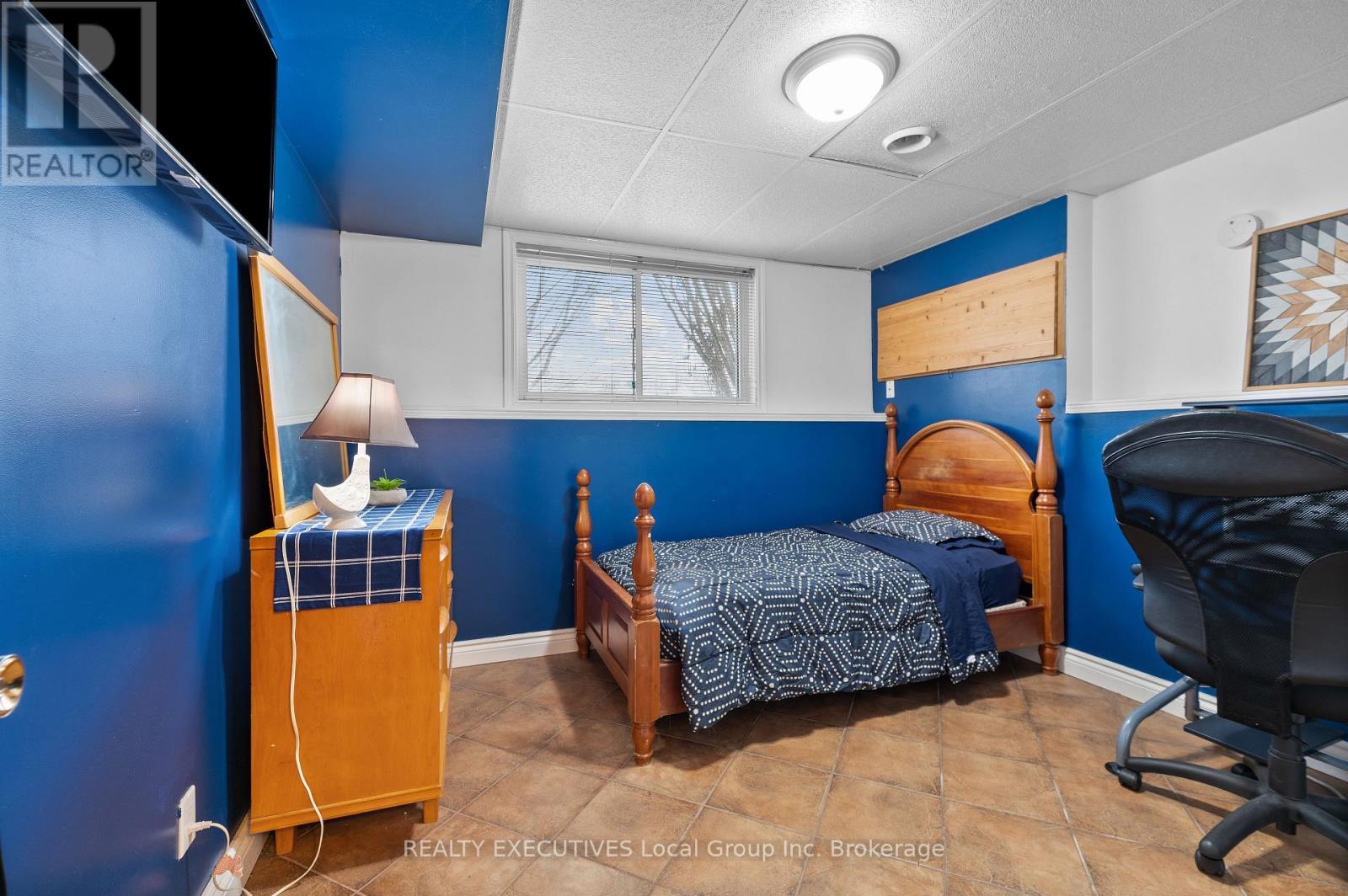 962 LAKESHORE DRIVE — photo 31
