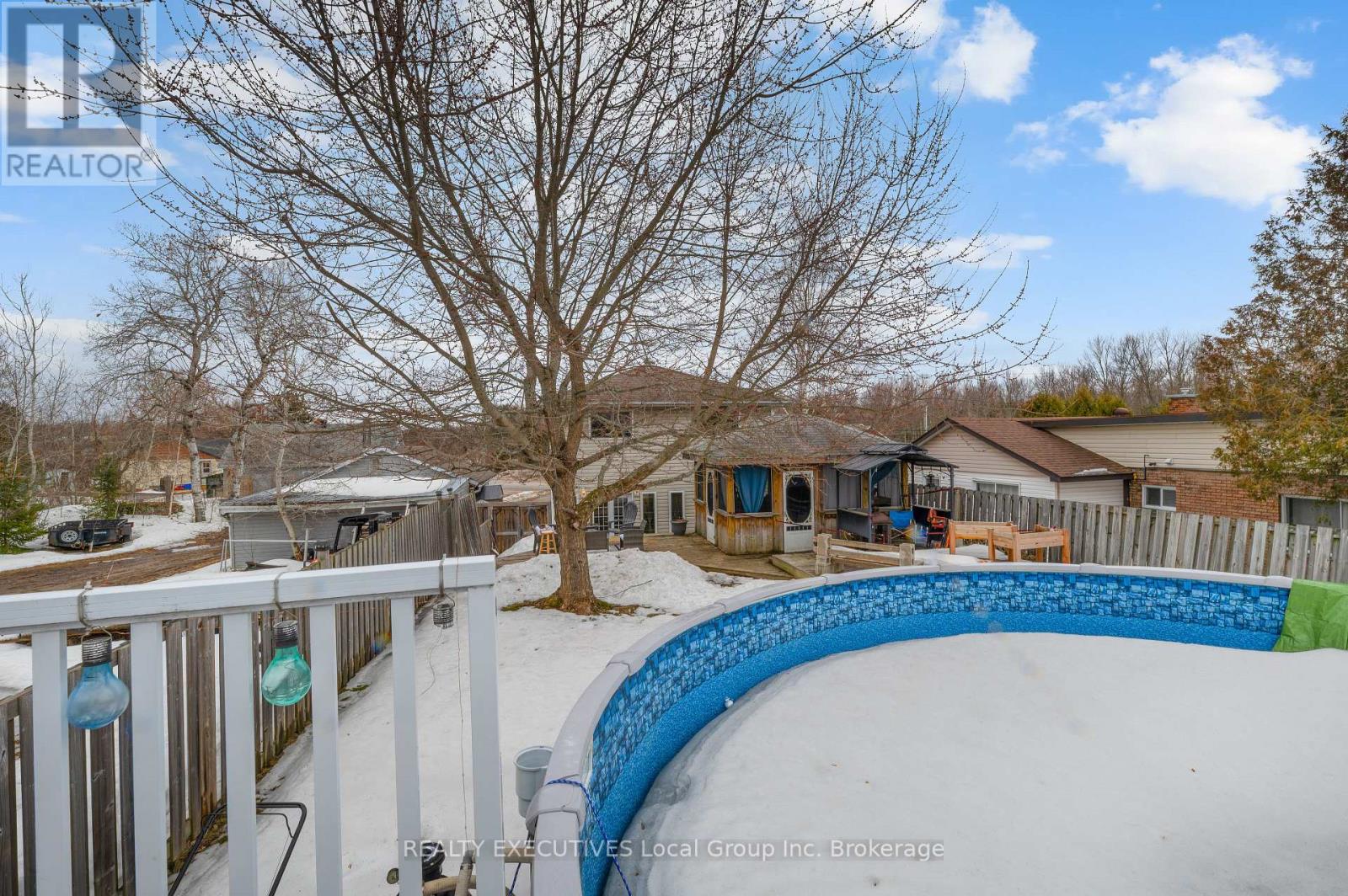962 LAKESHORE DRIVE — photo 42