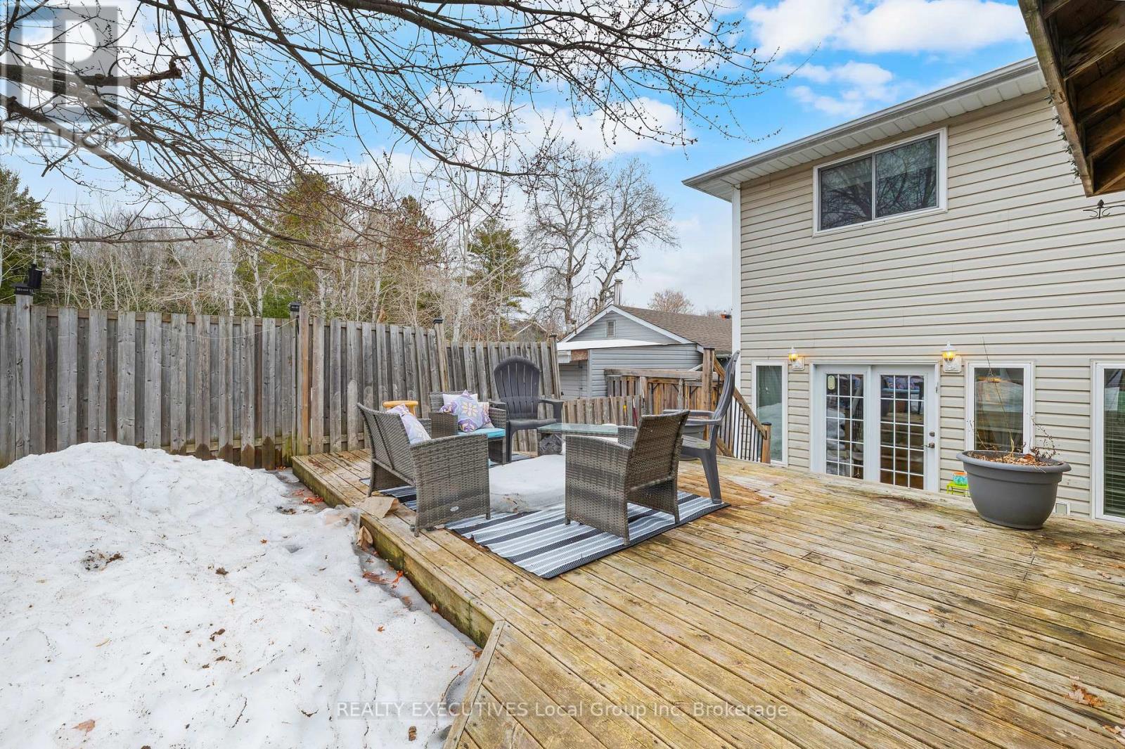 962 LAKESHORE DRIVE — photo 43