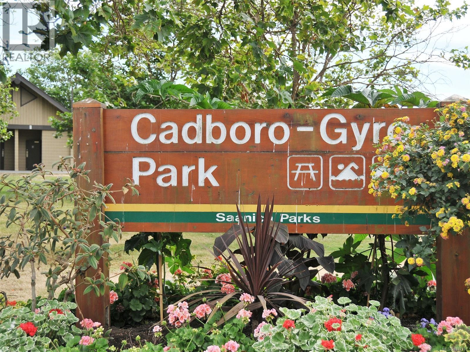  6000 Lockehaven Drive, Saanich