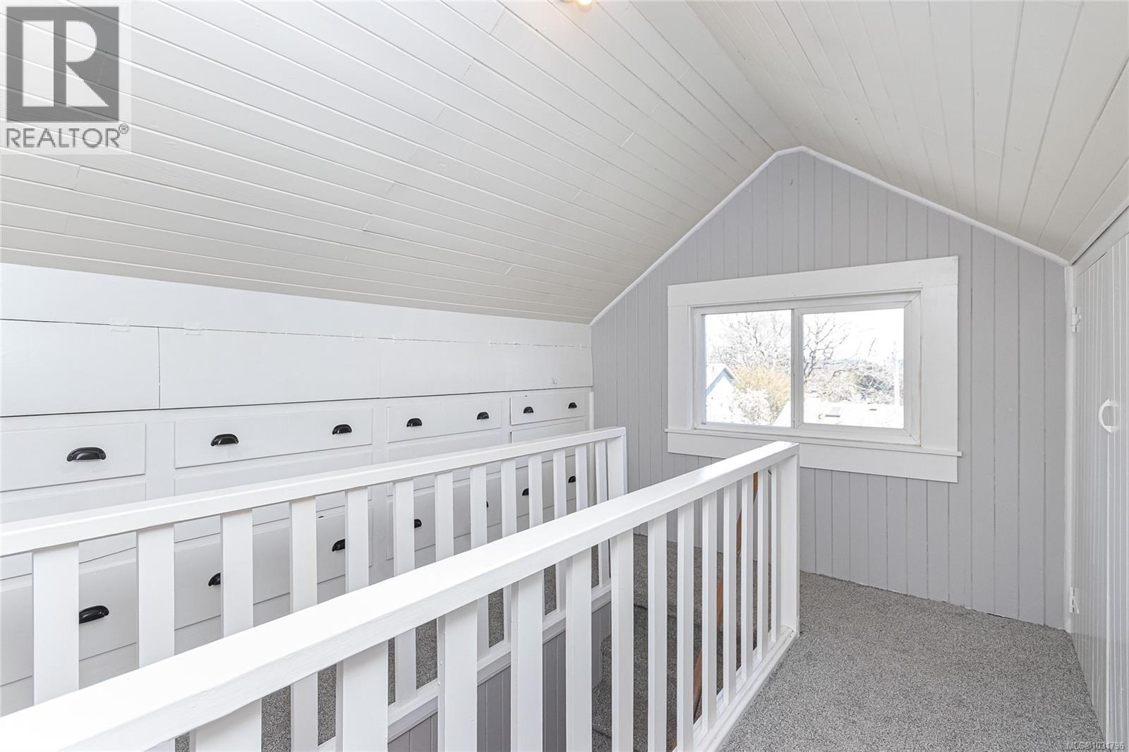 1080 JASMINE AVE - 14