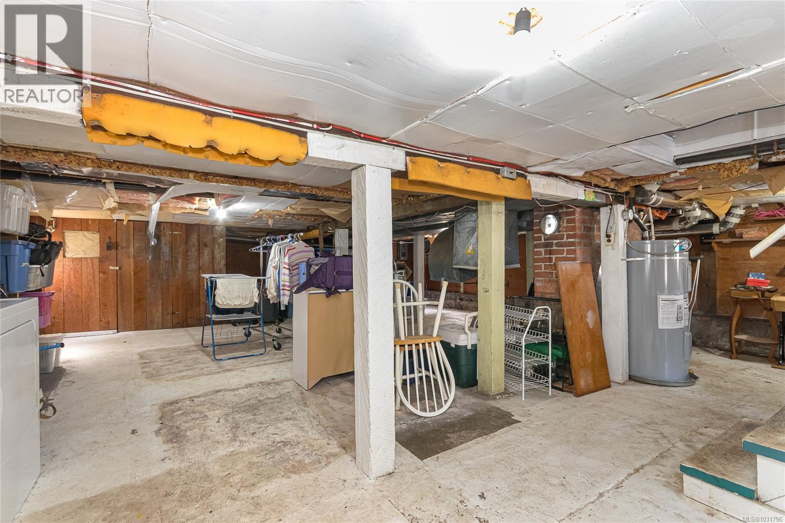 1080 JASMINE AVE - 27