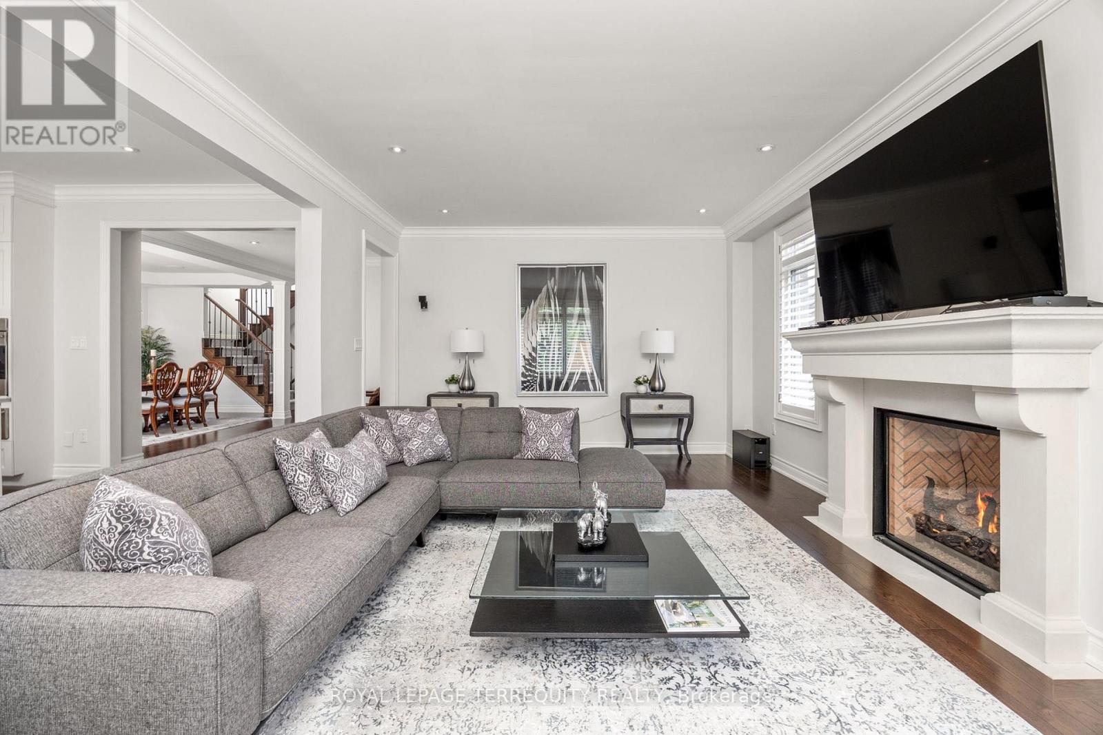 244 FREDERICK CURRAN LANE - 12