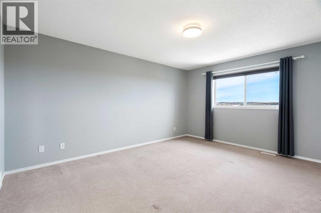 38 Bow Ridge Link, Cochrane