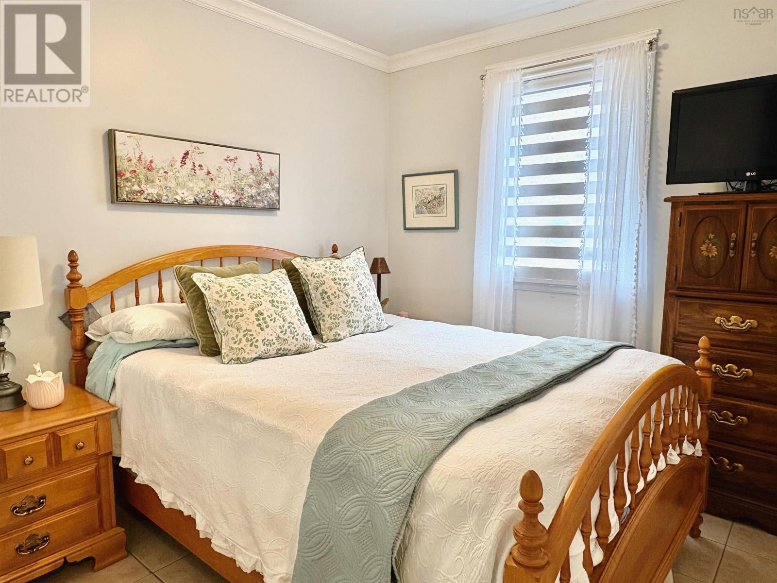 Property 15 of 41 of 137 Beaver Point Road