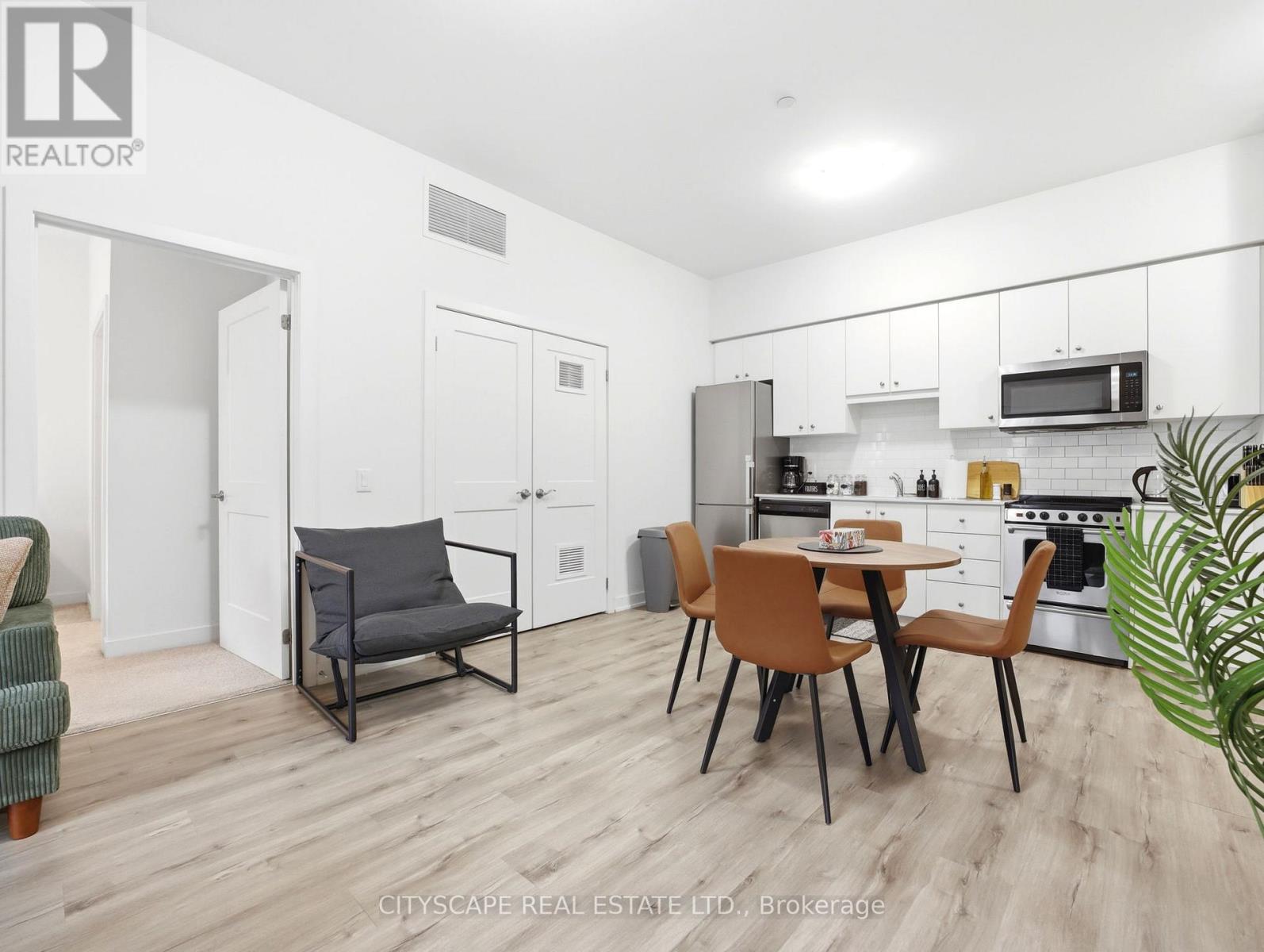 #138 110 FERGUS AVENUE - 11