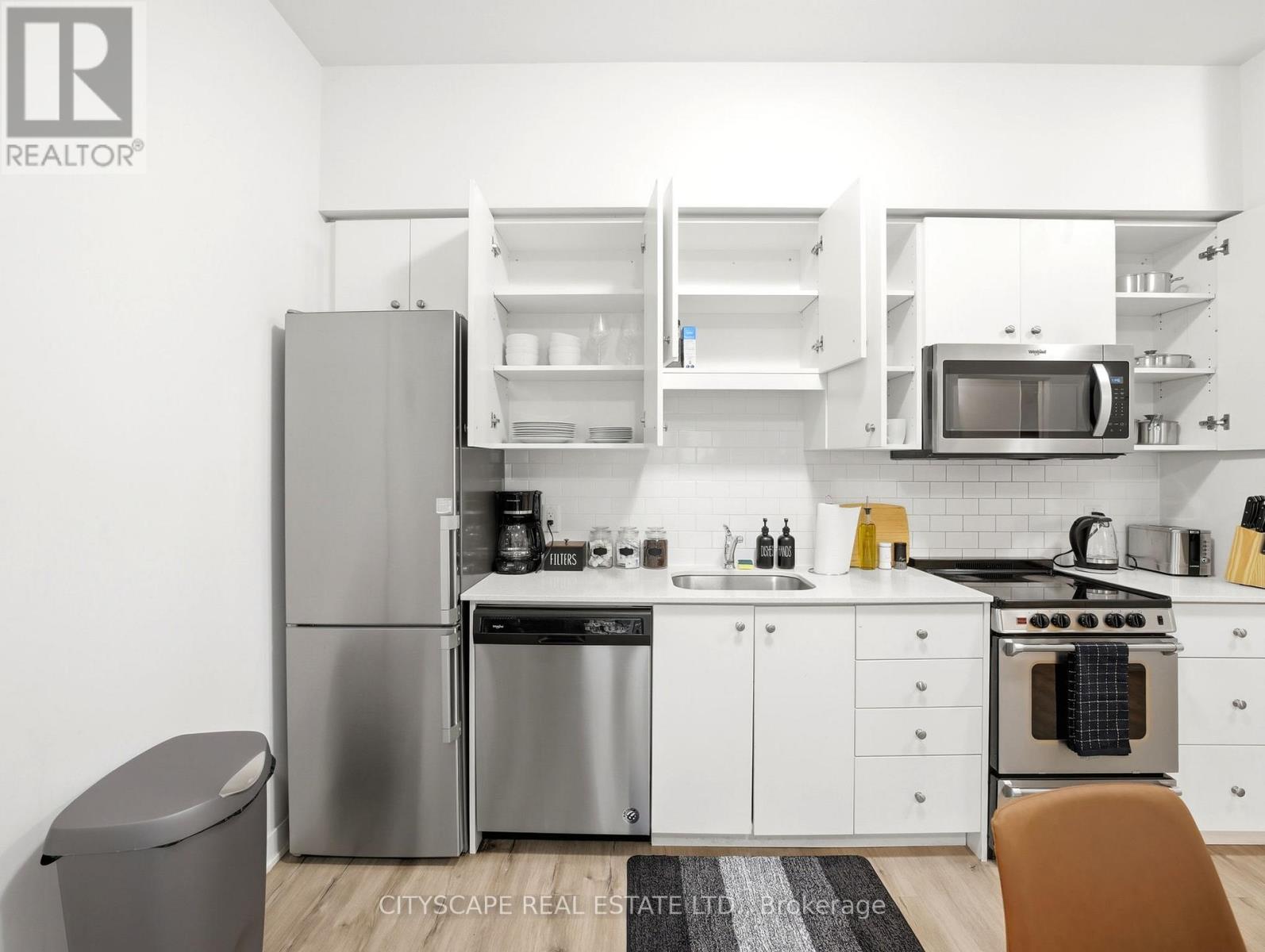 #138 110 FERGUS AVENUE - 15