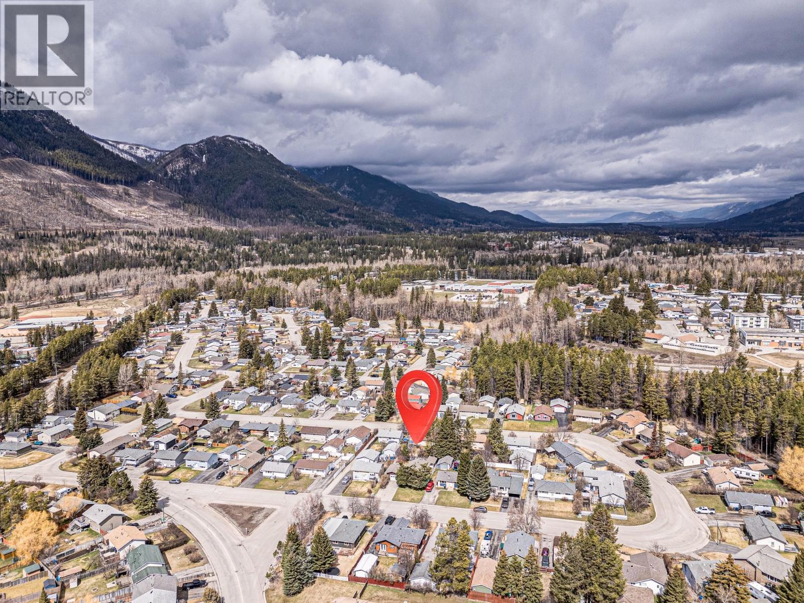 451 WHITE BIRCH CRESCENT - 49