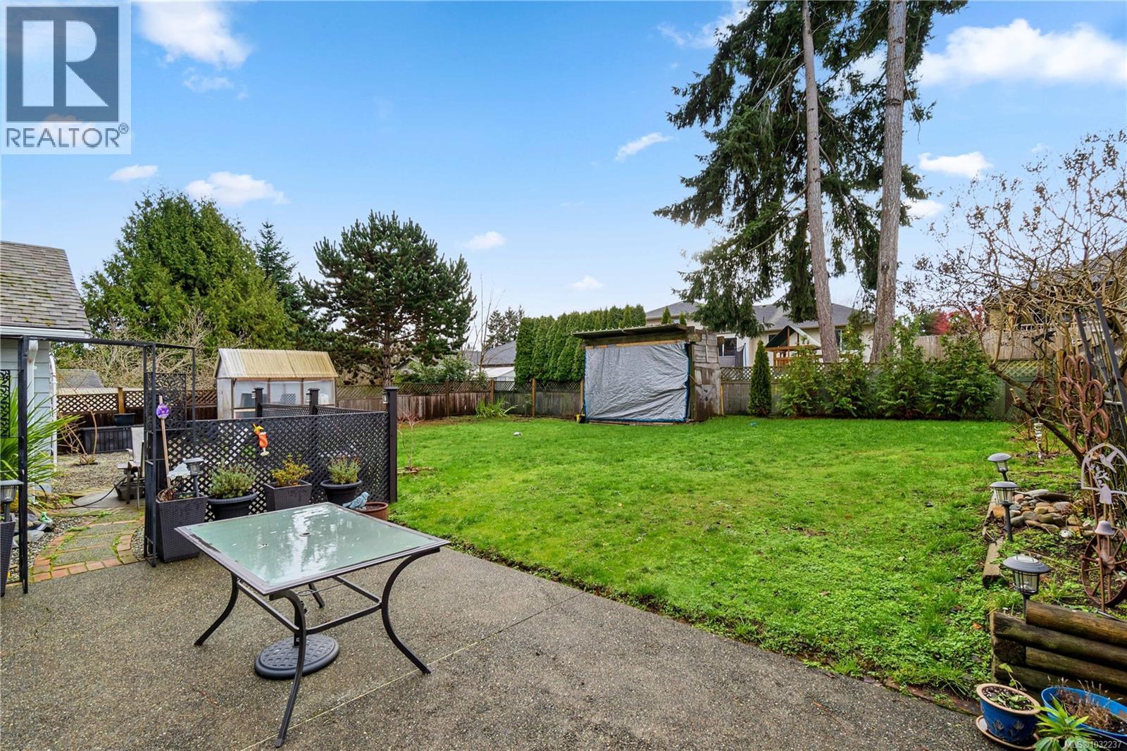 750 Bradbury Ave - 27