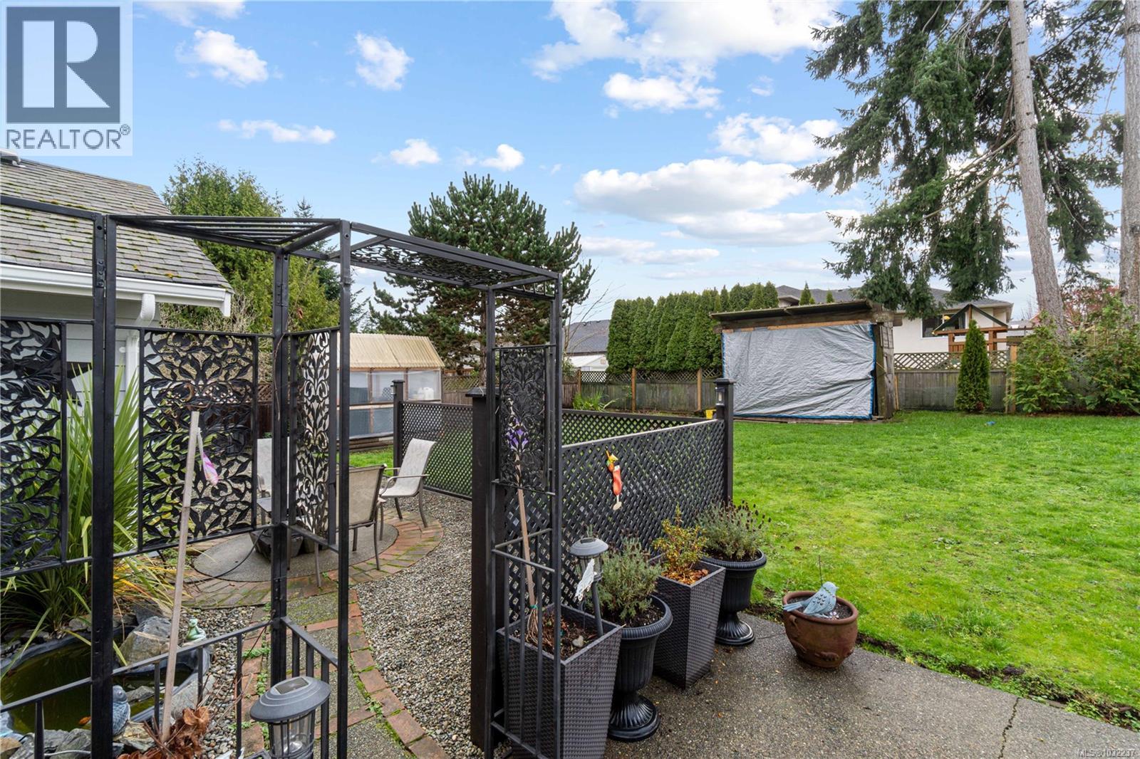 750 Bradbury Ave - 34