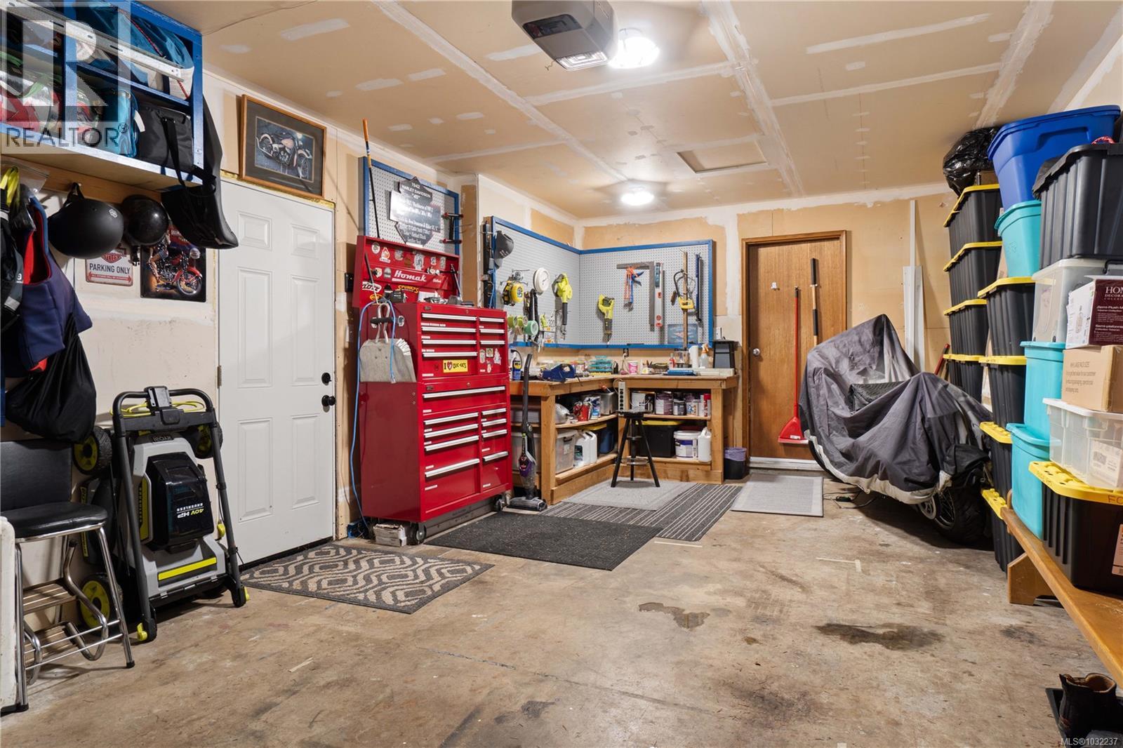 750 Bradbury Ave - 42