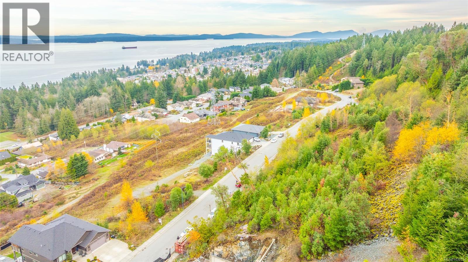 426 Thetis Dr, Ladysmith