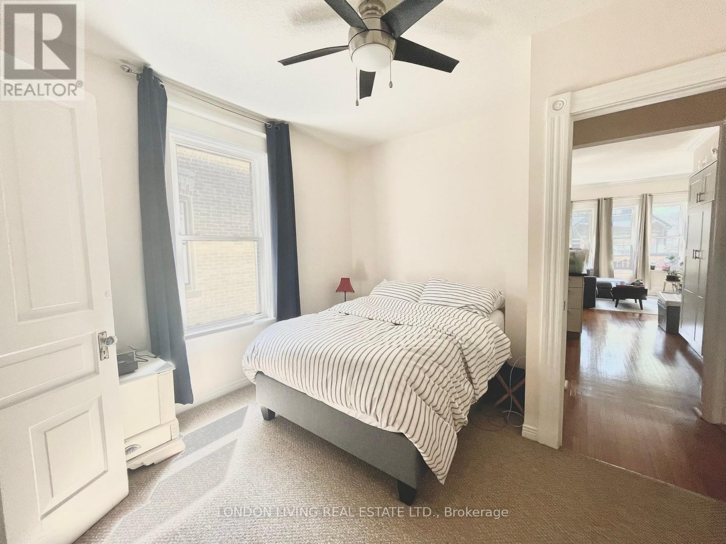 6 VICTOR STREET - 18