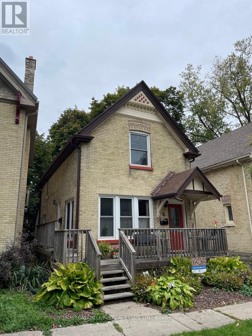 6 VICTOR STREET - 21