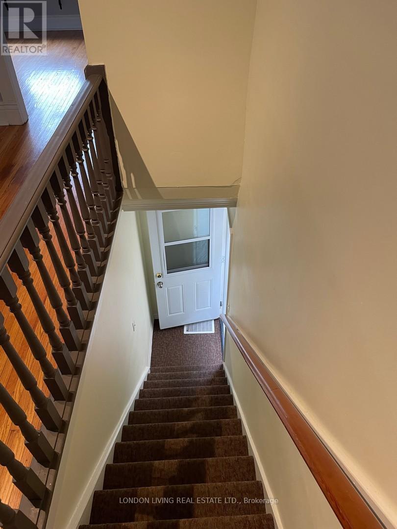 6 VICTOR STREET - 24