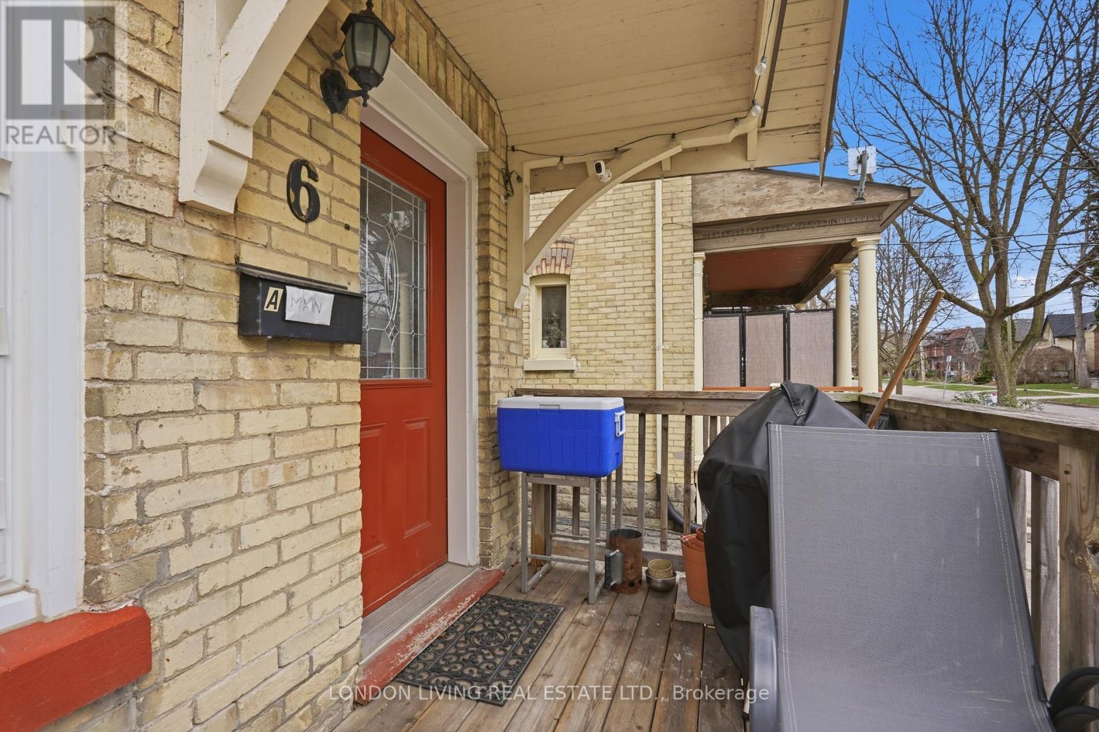 6 VICTOR STREET - 5