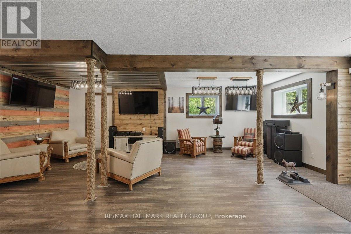 1720 DES PINS ROAD - 27