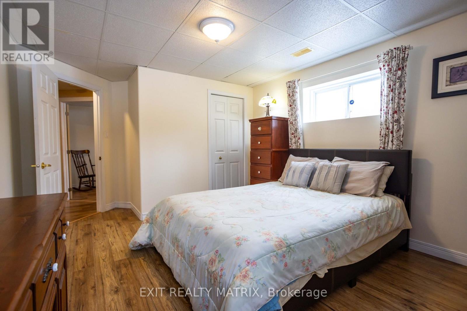 2468 GAGNE ROAD - 33