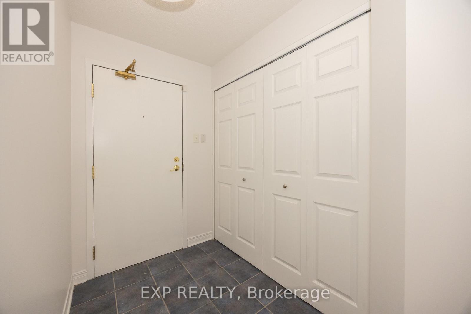#803 429 SOMERSET STREET W - 7
