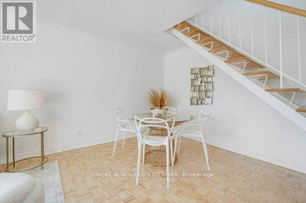 #216 12 CORKSTOWN ROAD - 10