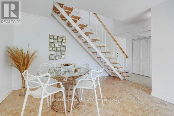 #216 12 CORKSTOWN ROAD - 12