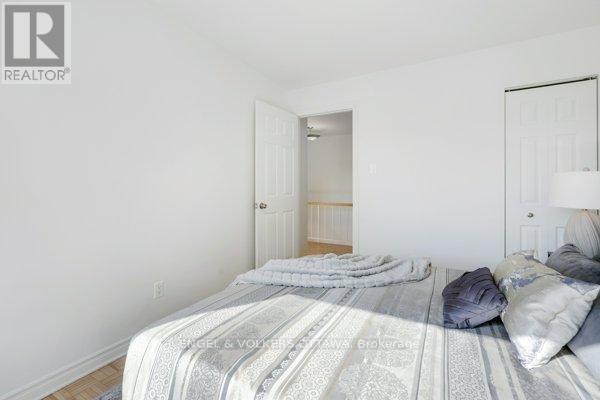 #216 12 CORKSTOWN ROAD - 27
