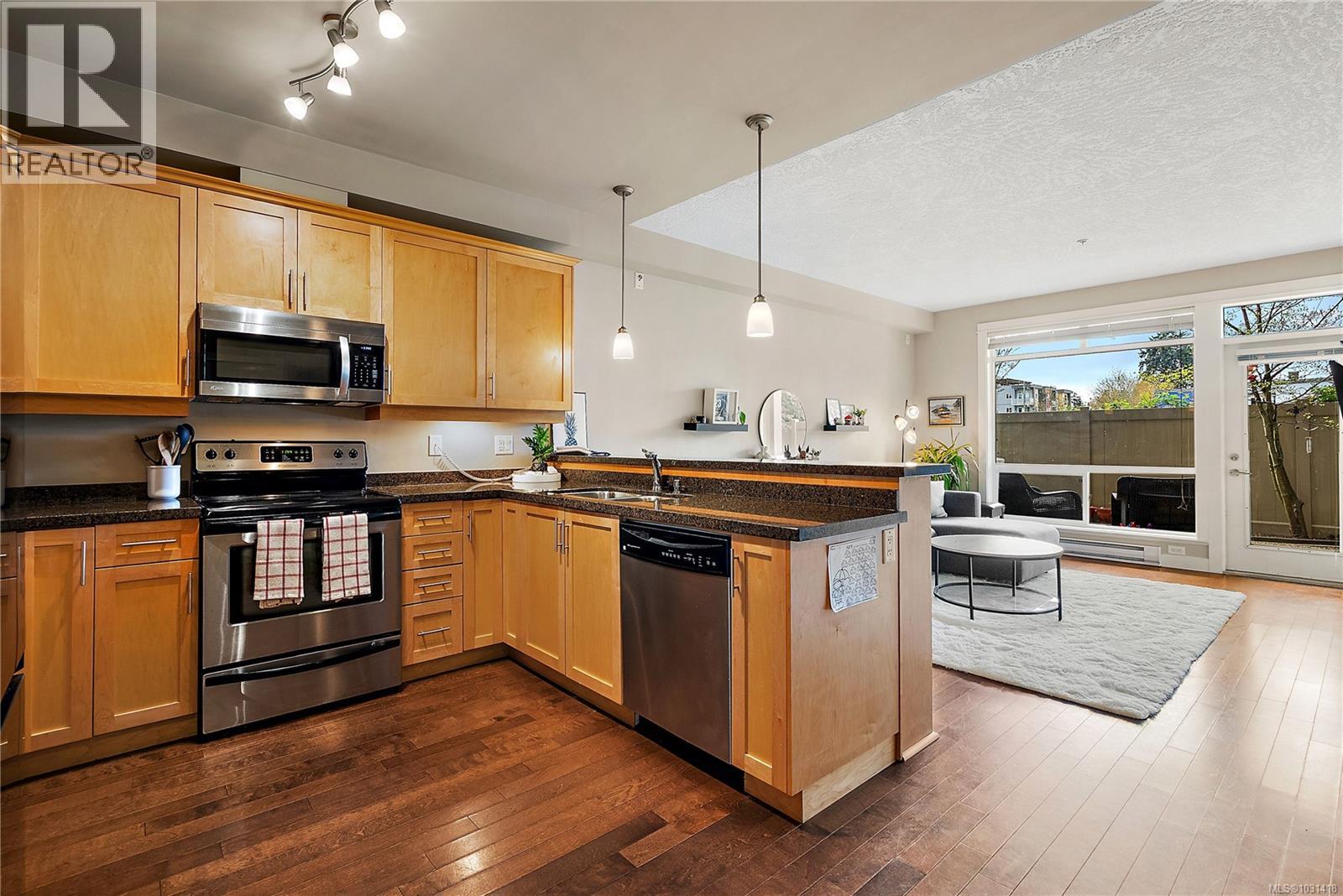 #115 2710 JACKLIN RD - 8