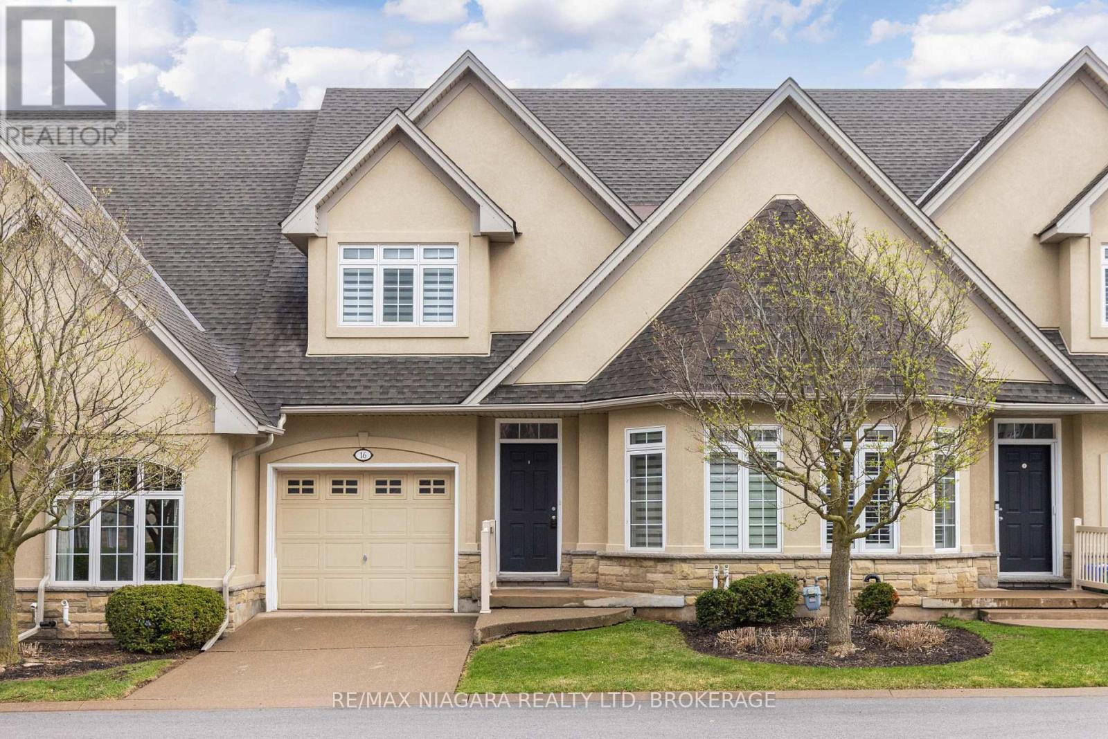 16 - 8142 COSTABILE DRIVE