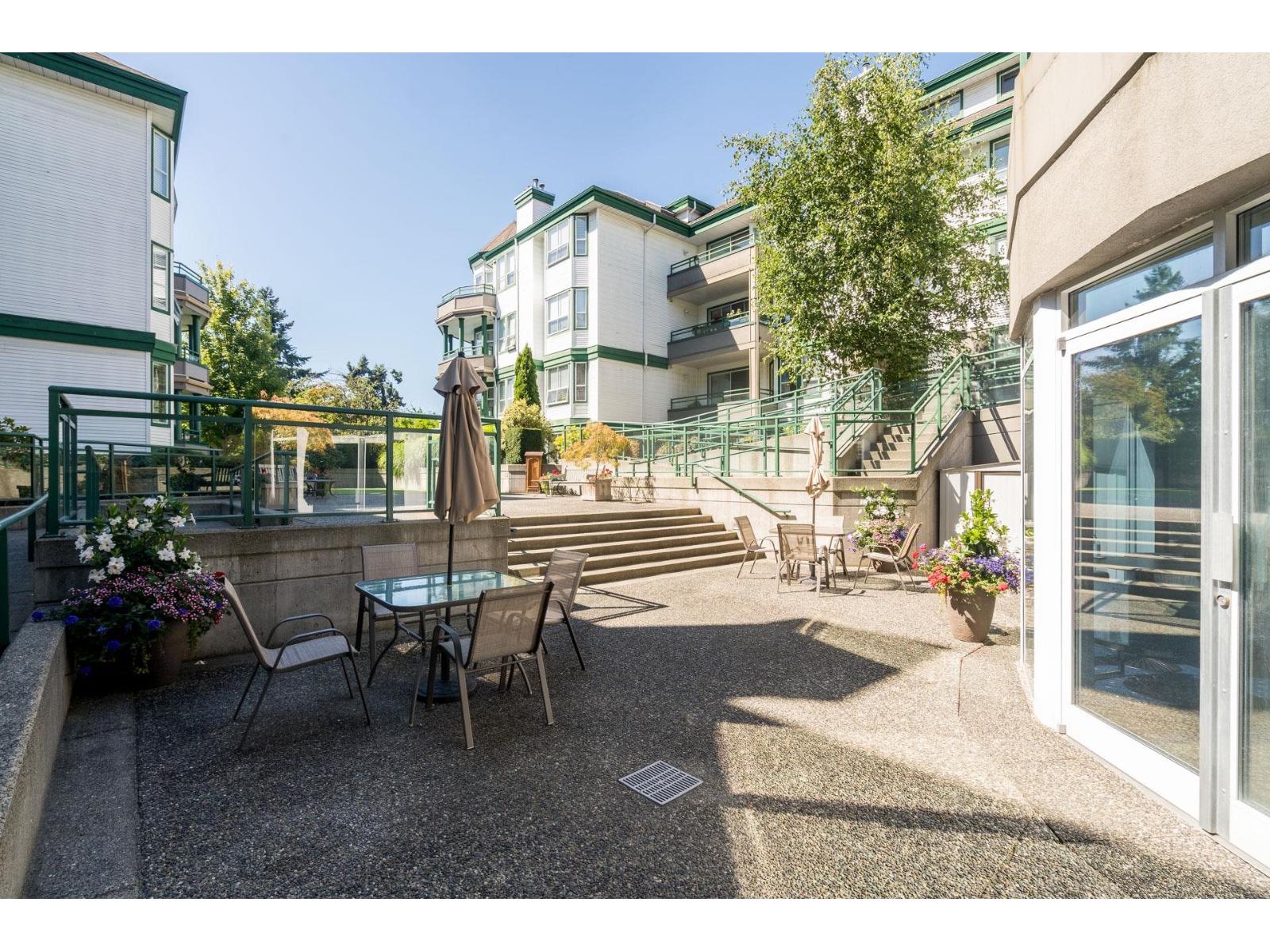 207 1576 MERKLIN STREET, White Rock