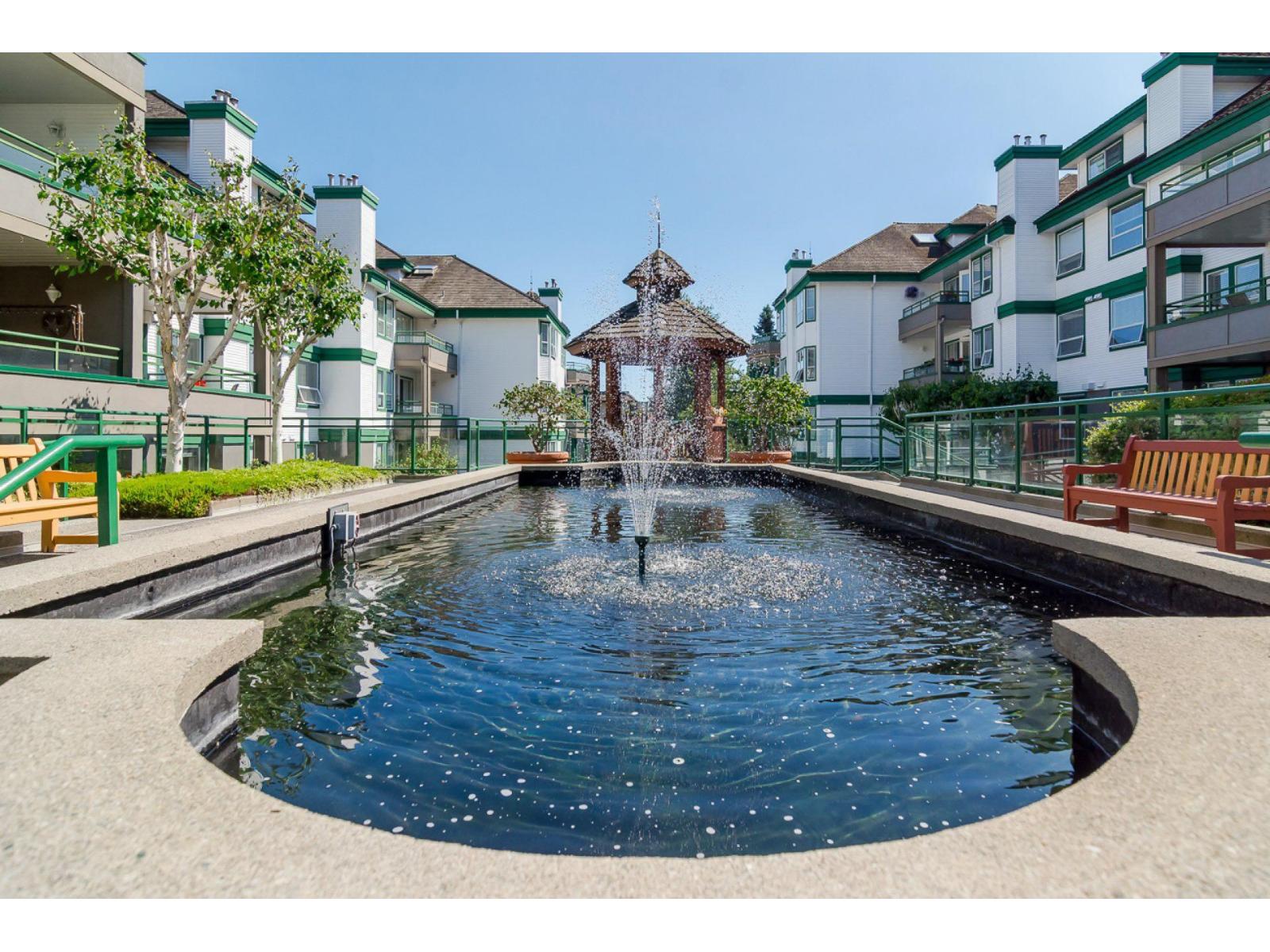 207 1576 MERKLIN STREET, White Rock