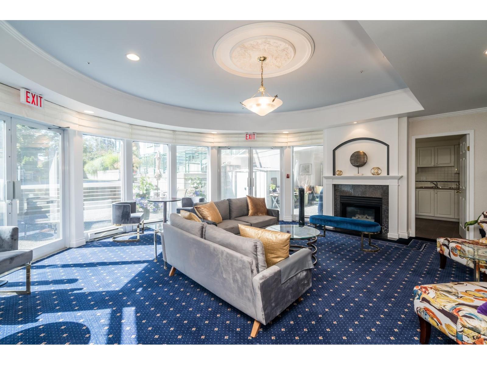 207 1576 MERKLIN STREET, White Rock