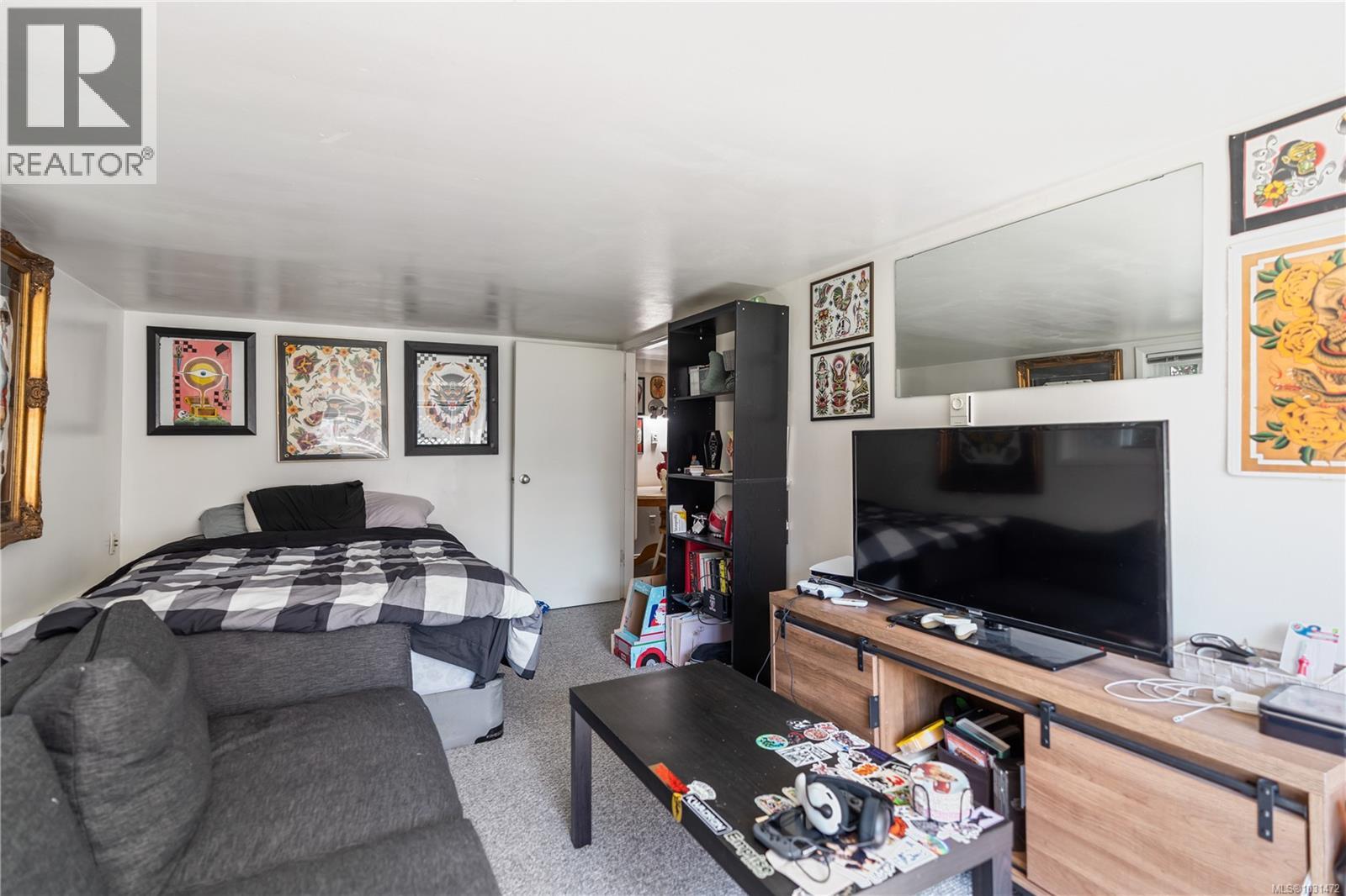 1142 North Park St - 21