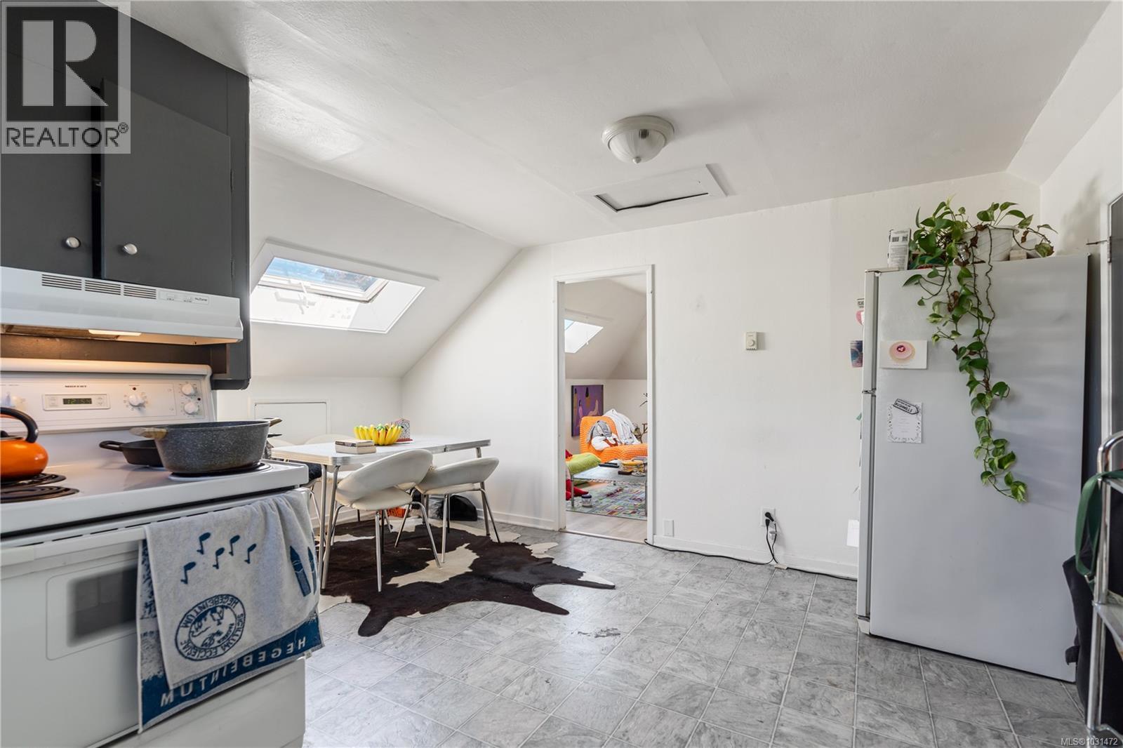 1142 North Park St - 39
