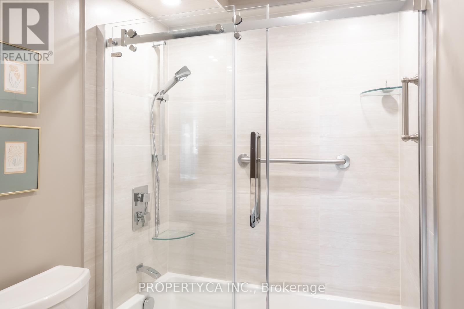 #604 65 SPRING GARDEN AVENUE - 20
