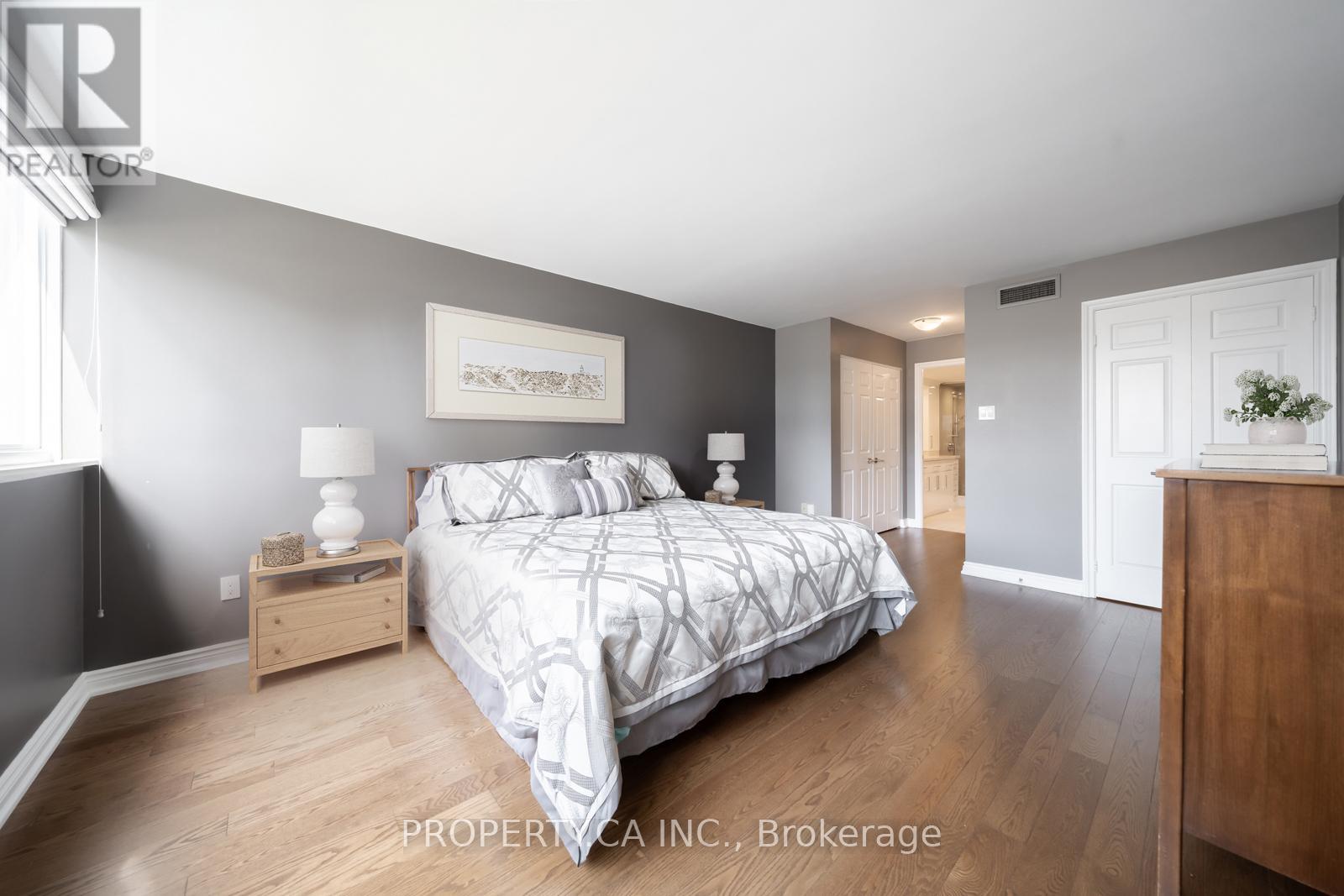 #604 65 SPRING GARDEN AVENUE - 21