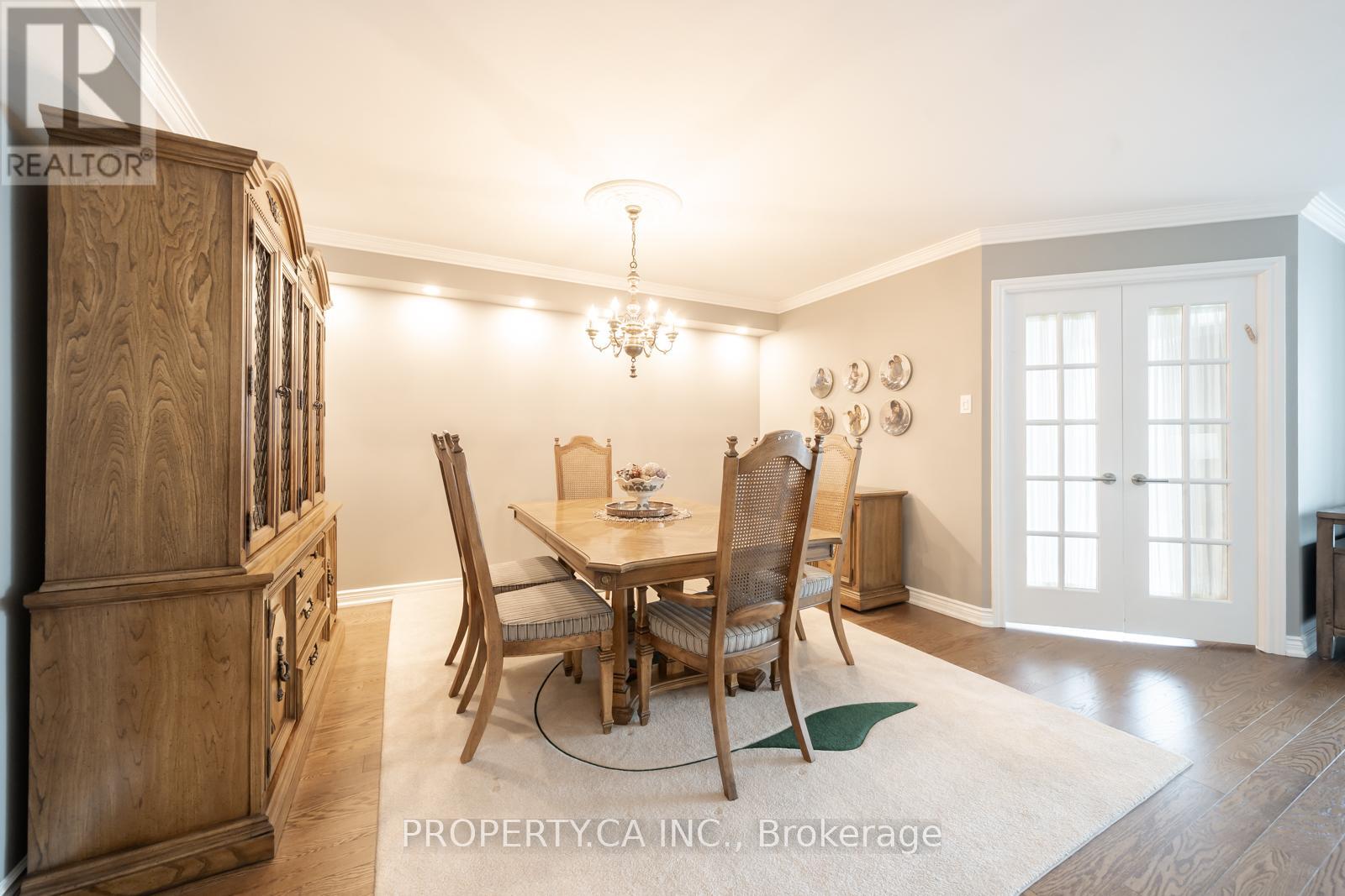 #604 65 SPRING GARDEN AVENUE - 28