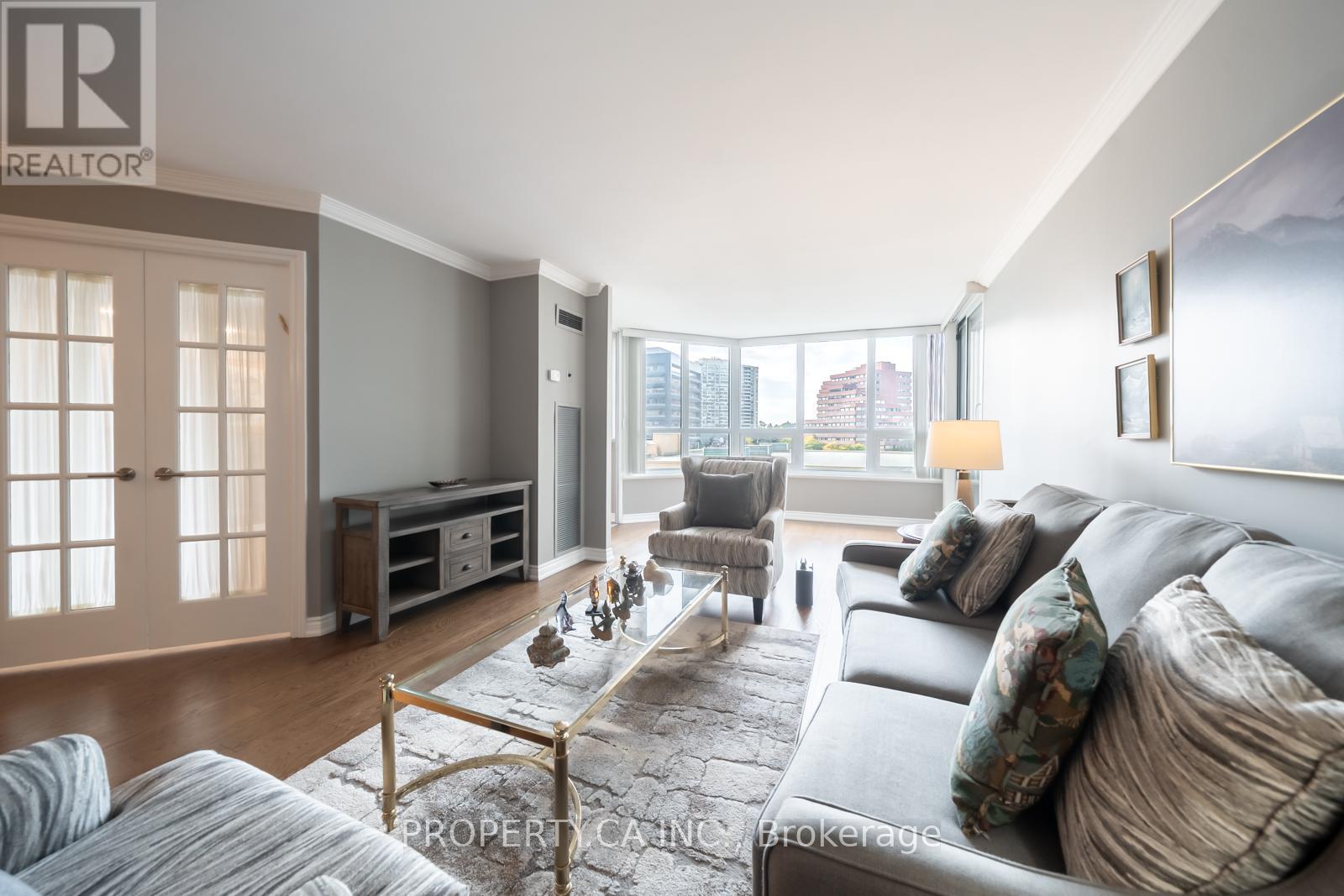 #604 65 SPRING GARDEN AVENUE - 6