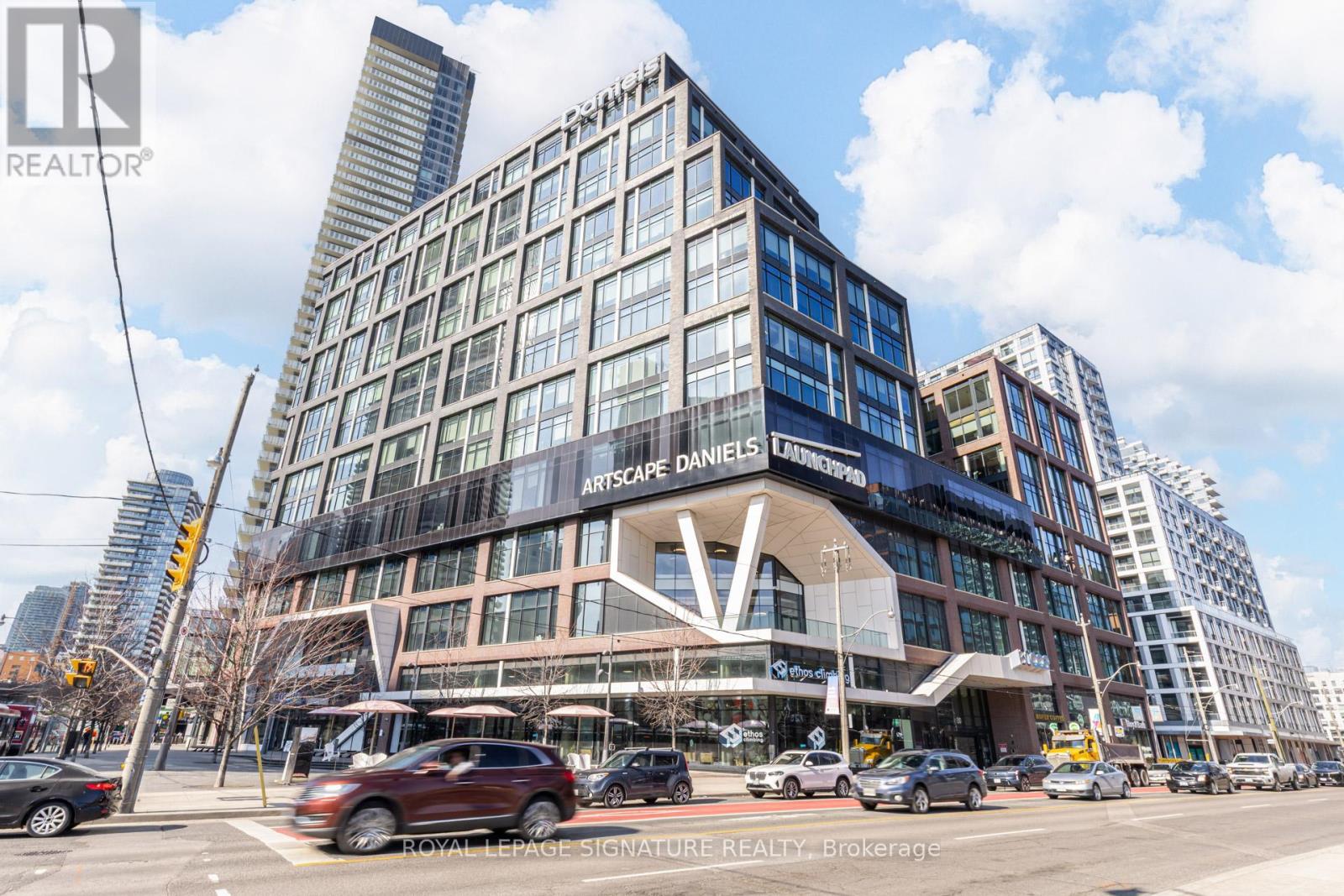 1300 - 130 QUEENS QUAY E