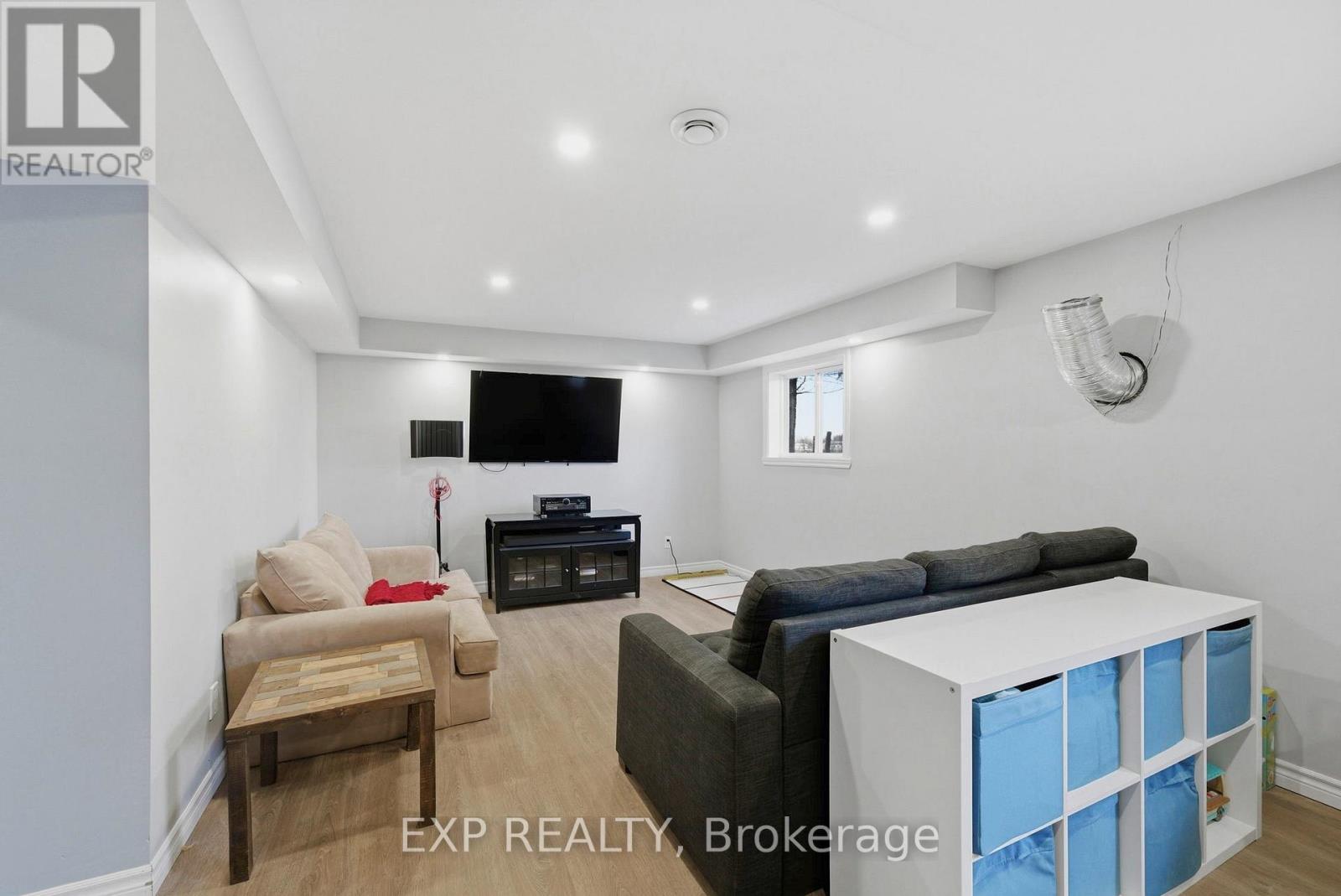 16220 NORTHFIELD ROAD - 23